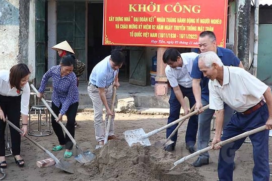 Khởi công xây nhà "Đại đoàn kết" cho hộ nghèo ở xã Hợp Tiến