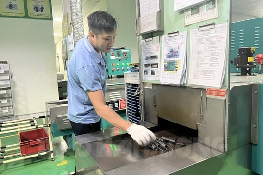 Doanh nghiệp "đỏ mắt"  tìm lao động thời vụ
