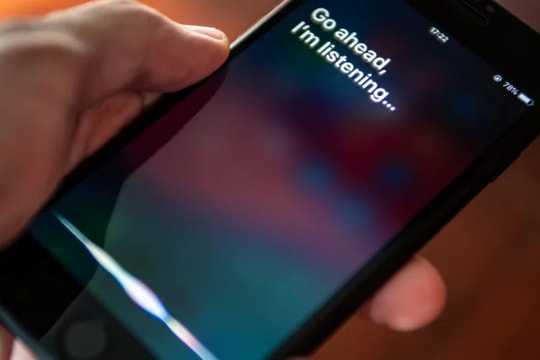 Apple thay đổi cách kích hoạt trợ lý ảo Siri