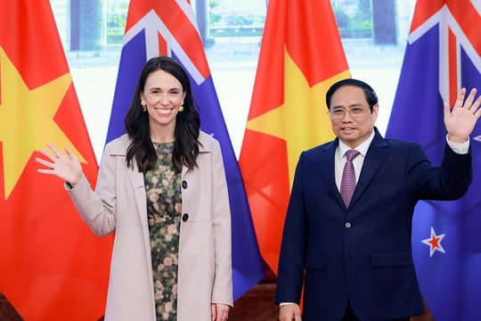 Thủ tướng Phạm Minh Chính đón và hội đàm với Thủ tướng New Zealand Jacinda Ardern