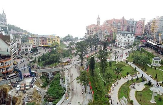 Vietnam tourism wins 16 categories at World Travel Awards