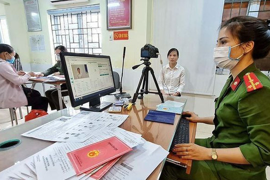 Kiện toàn Tổ công tác triển khai Đề án 06