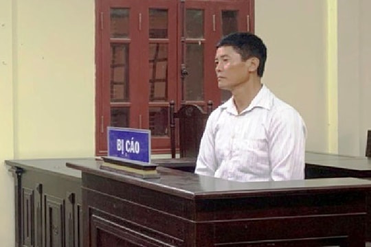 Vào tù vì vượt ẩu