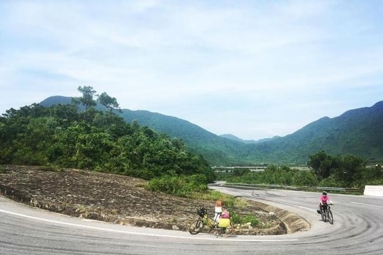 Ngắm đèo Ngang trữ tình ở đời thực
