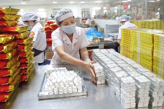 Tet goods production season begins