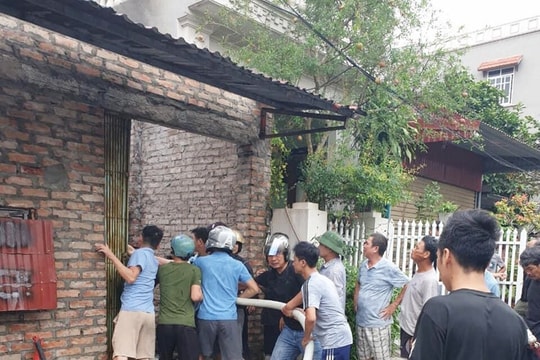 Cháy kho chứa nến tại thôn Đào Lâm