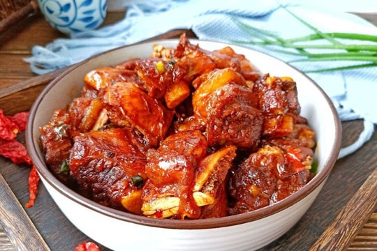 Sườn bò kho thơm mềm cho ngày cuối tuần