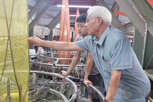 Còn nhiều rào cản cần tháo gỡ trong tạo việc làm cho người khuyết tật 