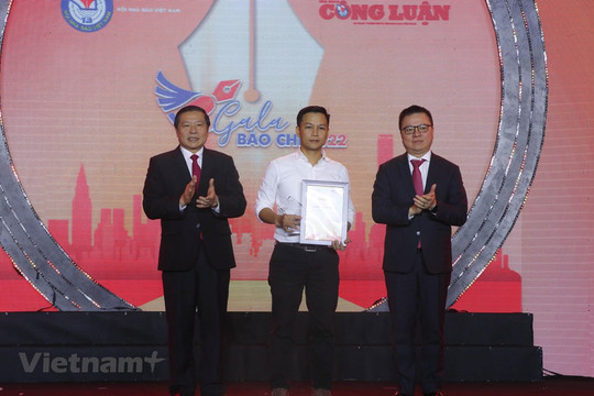 Gala báo chí năm 2022 và Lễ trao giải ảnh ''Khoảnh khắc báo chí’'