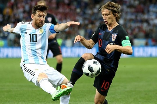 Lionel Messi và Luka Modric: Đêm kinh điển của hai nghệ sỹ cuối cùng