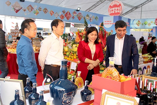 Sôi nổi Festival sản phẩm nông nghiệp và làng nghề Hà Nội