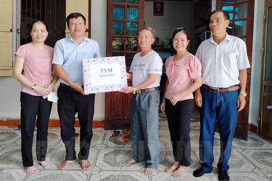 TYM Hải Dương nâng đỡ phụ nữ nghèo