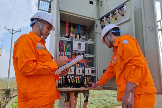 Đề xuất 5 bậc giá bán lẻ điện sinh hoạt, bậc rẻ nhất được nới từ 50 kWh lên dưới 100 kWh