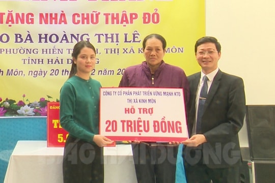 Kinh Môn trao nhà "chữ thập đỏ" cho người nghèo  