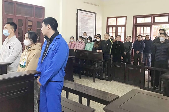 Tuyên án nhóm "bay lắc" tại quán karaoke Luxury 68 