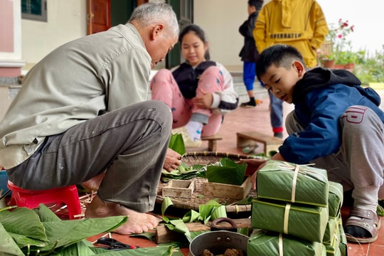Những gia đình không ăn Tết âm