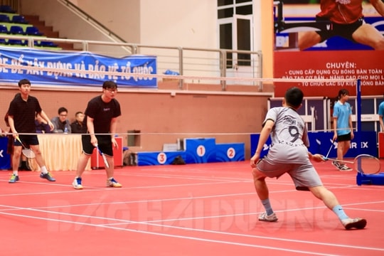 Lần đầu tiên tổ chức Giải cầu lông khối học sinh, sinh viên