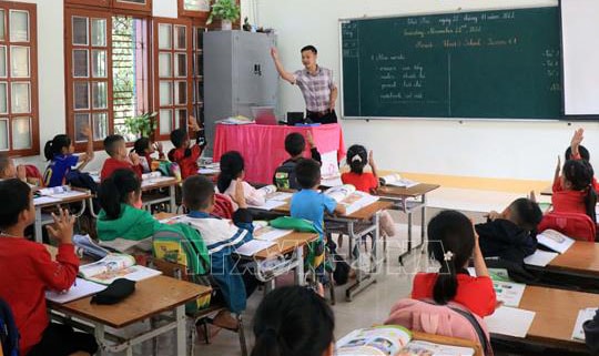 Kiến nghị ban hành chính sách đặc thù với Chương trình giáo dục phổ thông mới