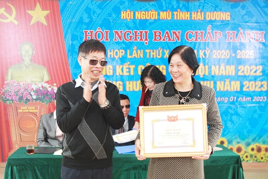 Các cấp Hội Người mù đạt doanh thu gần 7,4 tỷ đồng