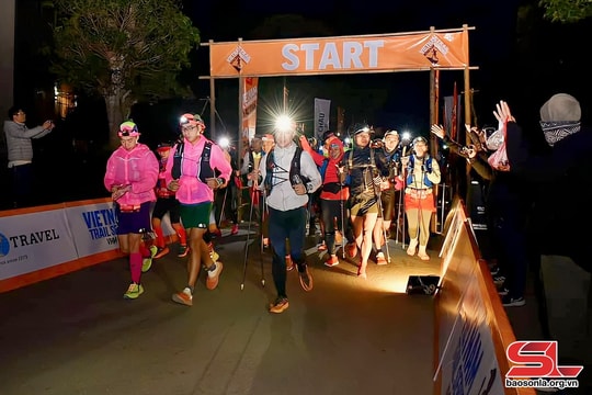 Gần 3.500 vận động viên tham gia Giải chạy Marathon đường mòn Việt Nam