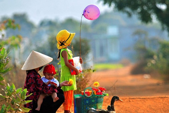 Tháng chạp, thương về...