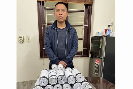 Học trên mạng, tự chế 14 kg pháo nổ