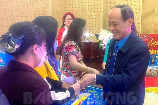 Nhiều hoạt động chăm lo Tết cho công nhân, lao động 