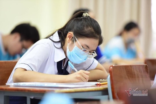 Hàng loạt trường Đại học giảm chỉ tiêu xét tuyển từ thi tốt nghiệp, tăng xét học bạ