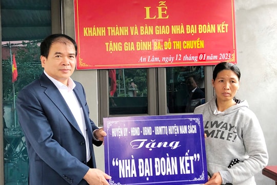 Nam Sách khánh thành 3 nhà "đại đoàn kết" cho hộ nghèo