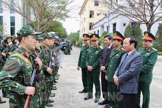 Thực hiện nghiêm túc chế độ trực sẵn sàng chiến đấu