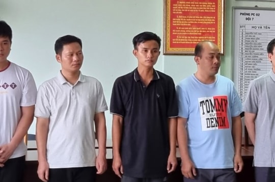 Nguyên Cục trưởng Đăng kiểm Việt Nam và nhiều người bị bắt