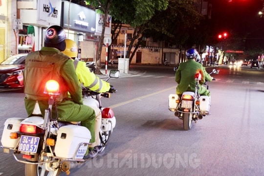 Công an Hải Dương xử lý các nhóm thanh niên tụ tập lạng lách, đánh võng