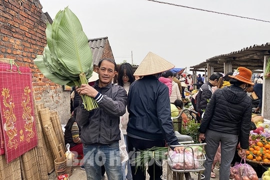 Chợ quê ngày giáp Tết