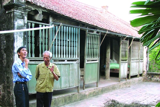 Về Làng Vũ Đại thăm nhà Bá Kiến