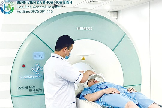 Bệnh viện Đa khoa Hòa Bình: "Trị bệnh bằng khối óc, chăm sóc bằng trái tim"