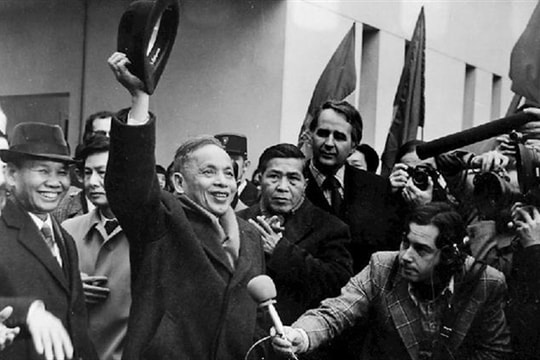 [Video] Memories of the historic Paris Peace Accords