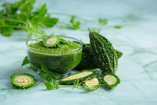 2 món từ mướp đắng giúp dọn sạch mỡ thừa sau Tết