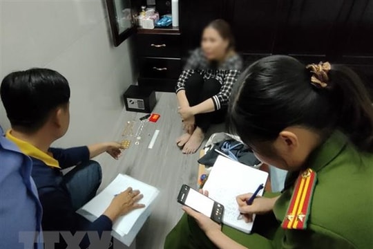 Giấu két sắt trong phòng ngủ rồi báo mất trộm gần 4 tỷ đồng