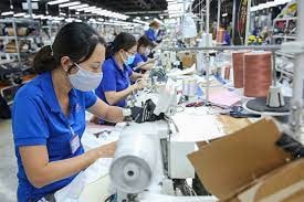 Hỗ trợ người lao động ảnh hưởng do doanh nghiệp bị cắt, giảm đơn hàng 