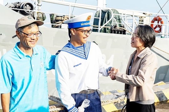 Hiên ngang Nhà giàn DK-I: Bài cuối: Điểm tựa hậu phương