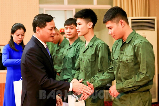 TP Hải Dương gặp mặt hơn 250 thanh niên chuẩn bị nhập ngũ