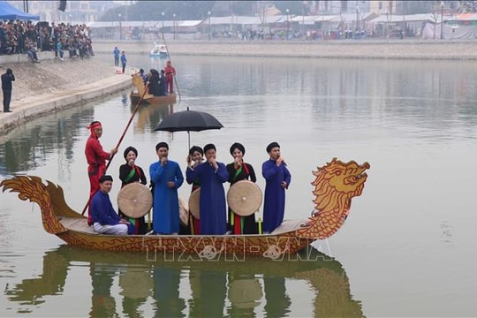 Về hội Lim trải lòng cùng tình yêu Quan họ