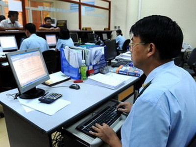 Ban Thường vụ Tỉnh ủy ủy quyền cho Thường trực Tỉnh ủy việc gì trong công tác cán bộ?