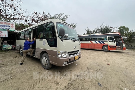 Nghịch lý thị trường  thuê xe du xuân 