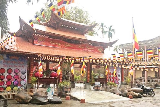 Xã Cẩm Vũ xây tam quan chùa Phú Lộc từ kinh phí xã hội hóa