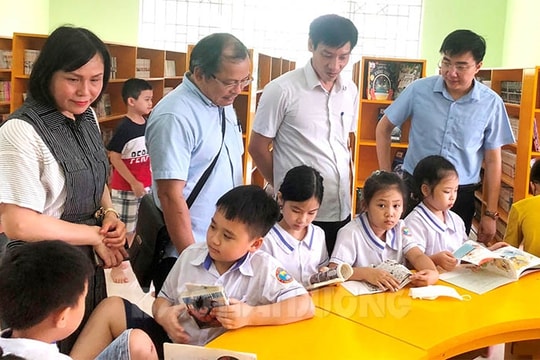 Ngôn từ lai căng xâm lấn tiếng Việt