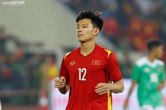 Lứa U19 Việt Nam do huấn luyện viên Troussier huấn luyện tiến bộ ra sao? 