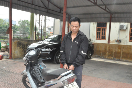 Thanh niên chuyên trà trộn vào đám ma, đám cưới để trộm cắp xe máy