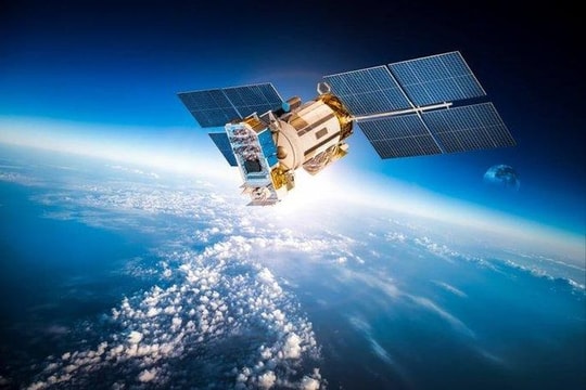 Trung Quốc sắp tung gần 13.000 vệ tinh đấu với Starlink của tỉ phú Elon Musk?