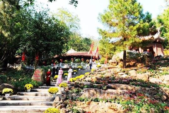 Chiều Côn Sơn